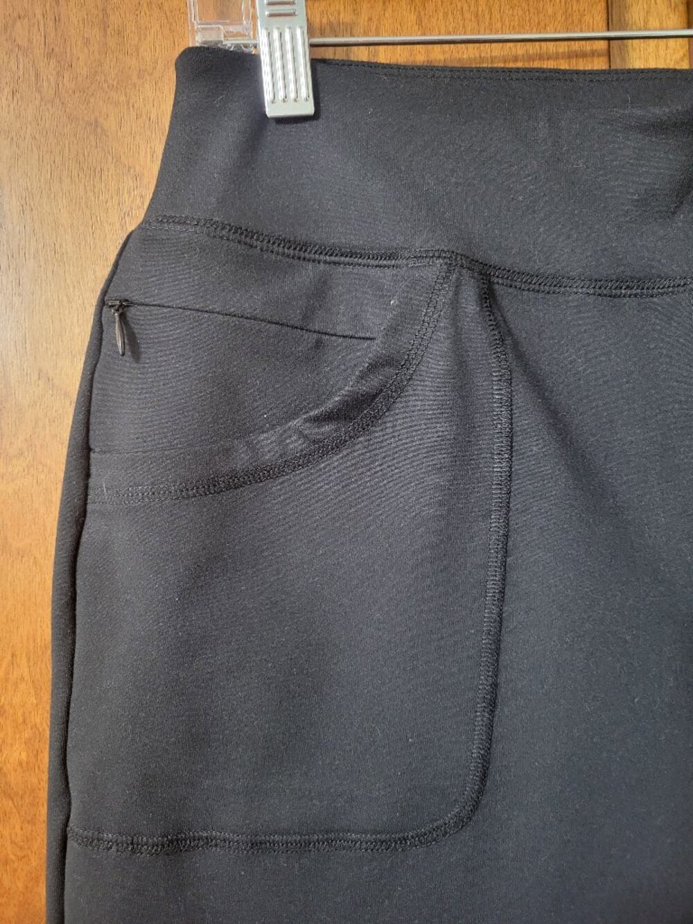 Lands’ End Active High Rise Straight Leg Pants - Size S - Picture 3 of 9